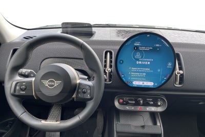 MINI Countryman SE Classic Trim M+ ALL4