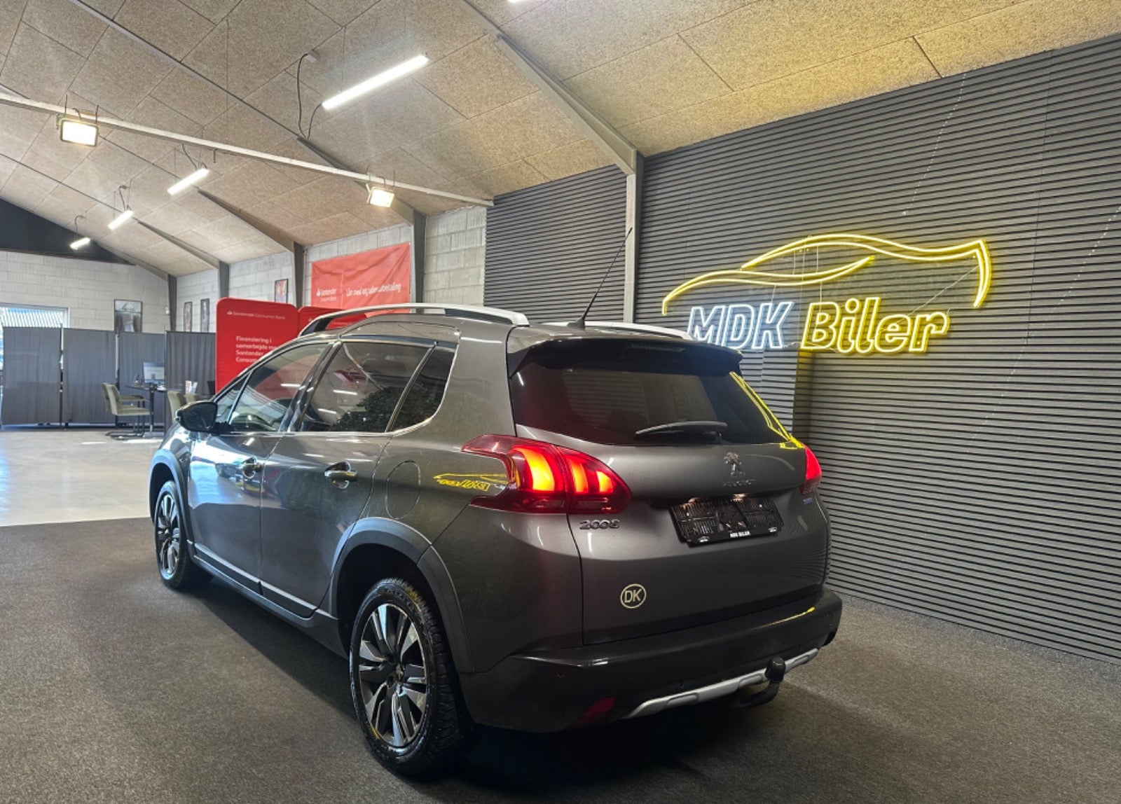 Billede af Peugeot 2008 1,2 e-THP 110 Allure Sky