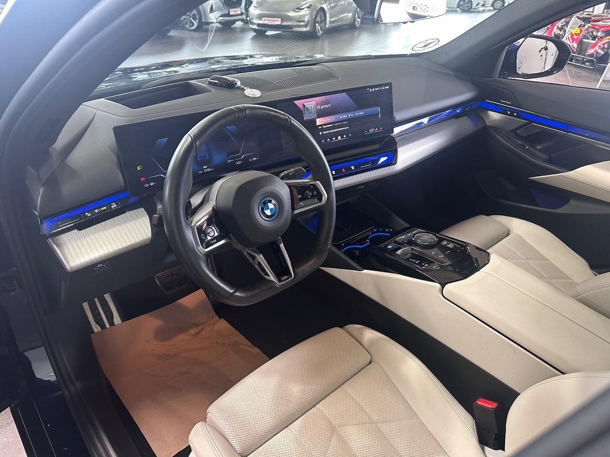 BMW i5 eDrive40 M-Sport Pro