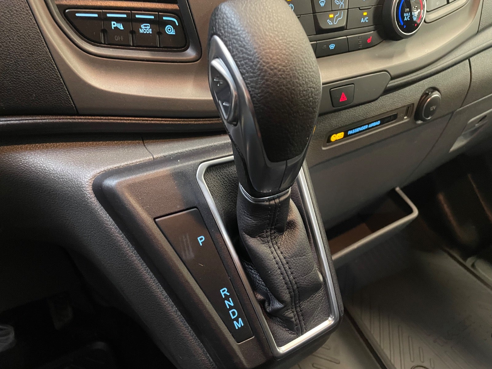 Billede af Ford Transit 350 L2 Van 2,0 EcoBlue Trend aut. H2 FWD