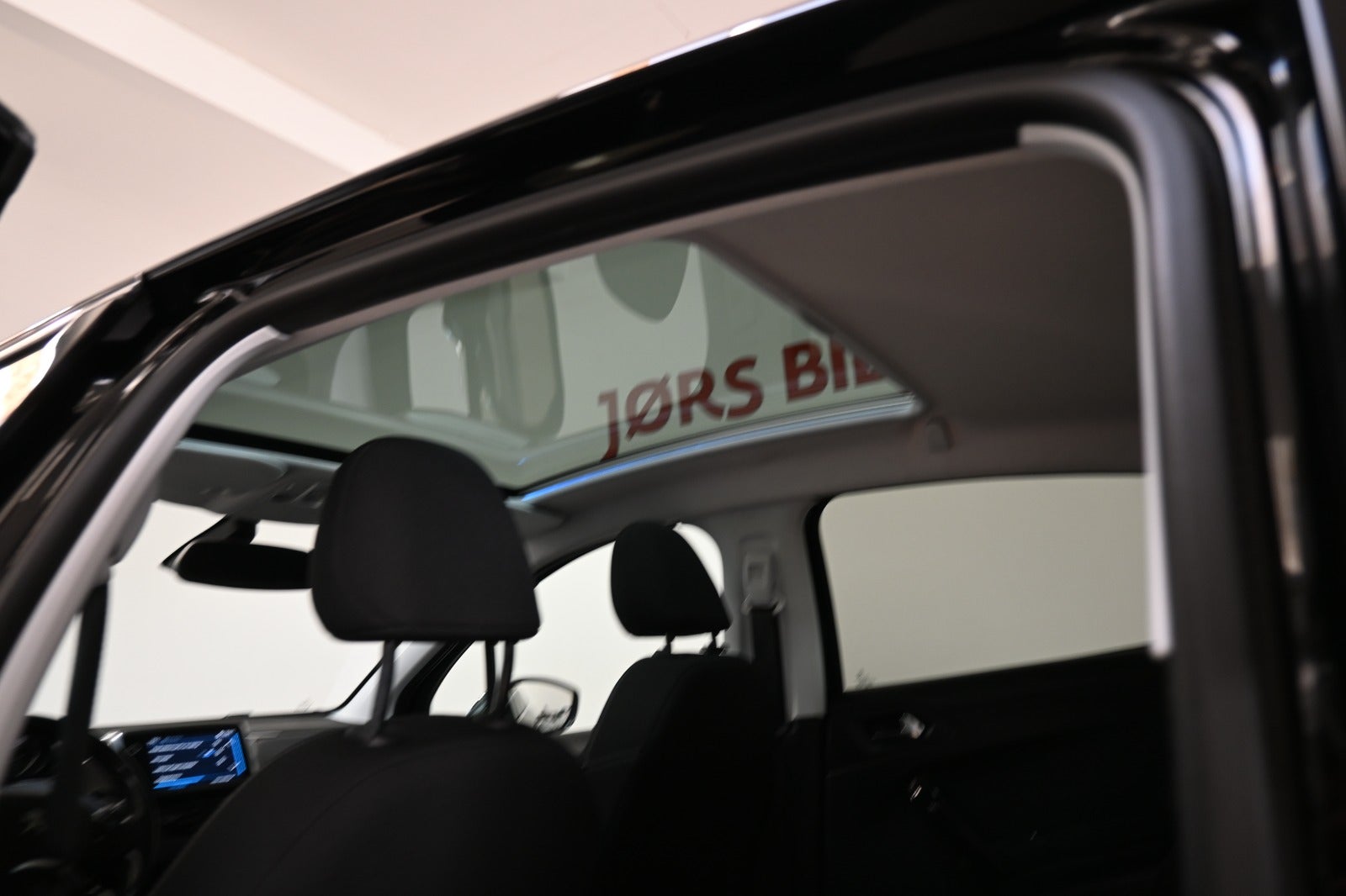 Peugeot 208 BlueHDi 100 Allure Sky