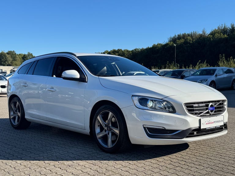 Volvo V60 D2 120 Momentum aut.