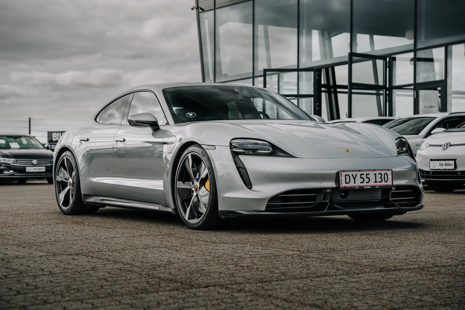 Porsche Taycan Turbo 2020