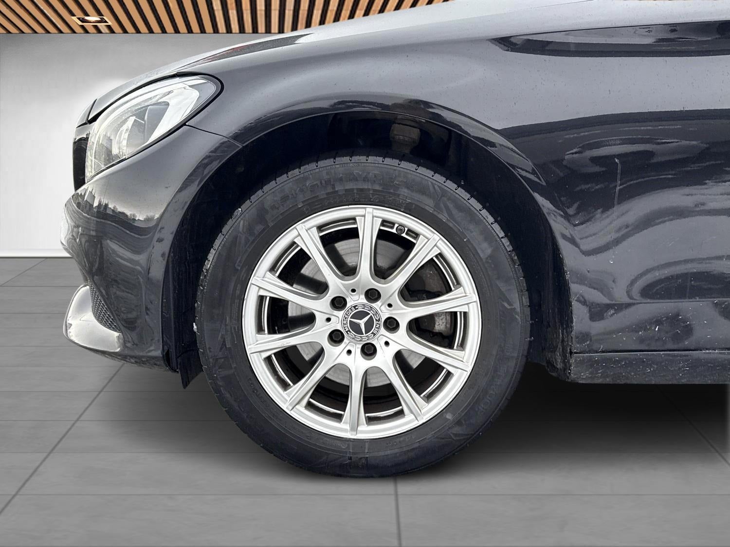 Billede af Mercedes C200 2,0 stc. aut.