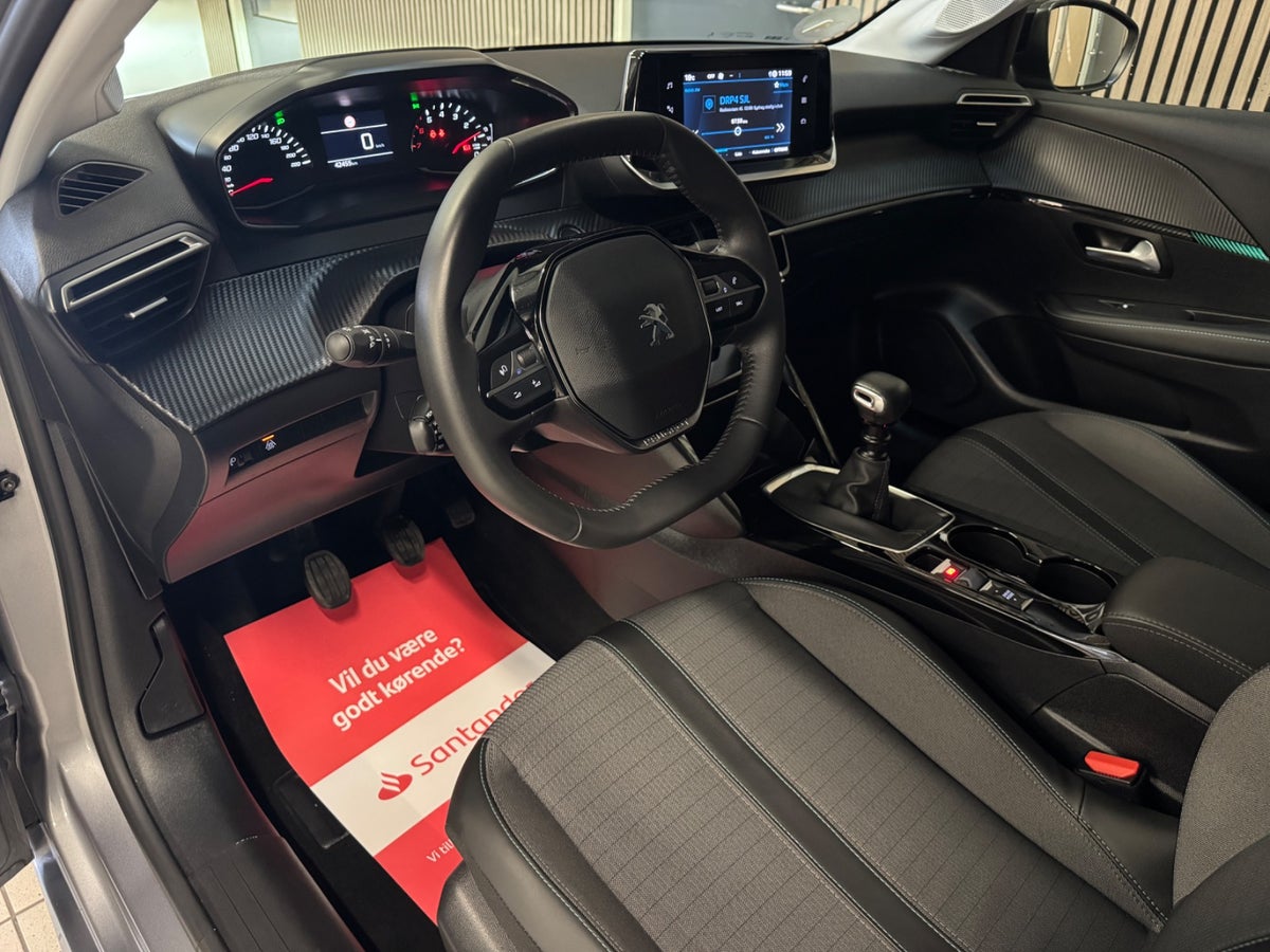 Peugeot 208 PureTech 100 Allure