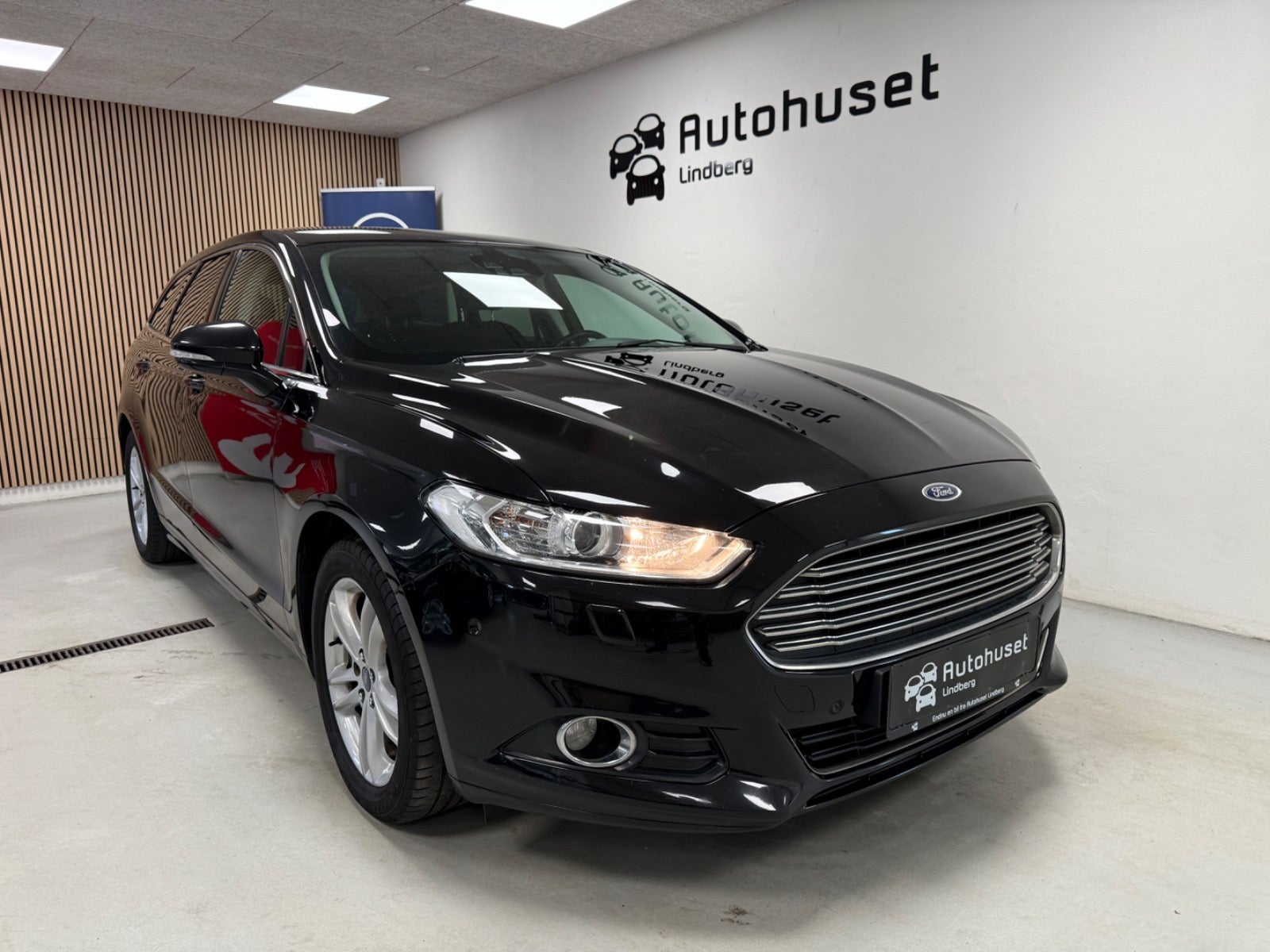 Billede af Ford Mondeo 2,0 TDCi 180 Titanium stc. aut.