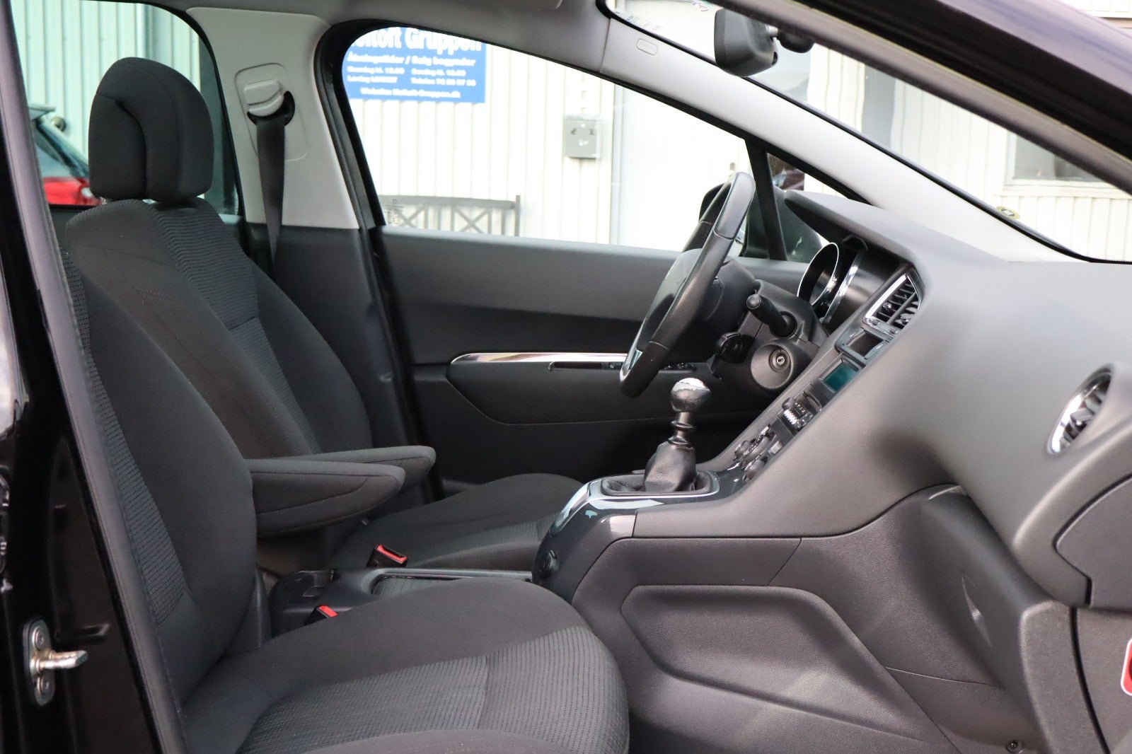 Billede af Peugeot 5008 1,6 HDi 114 Style 7prs