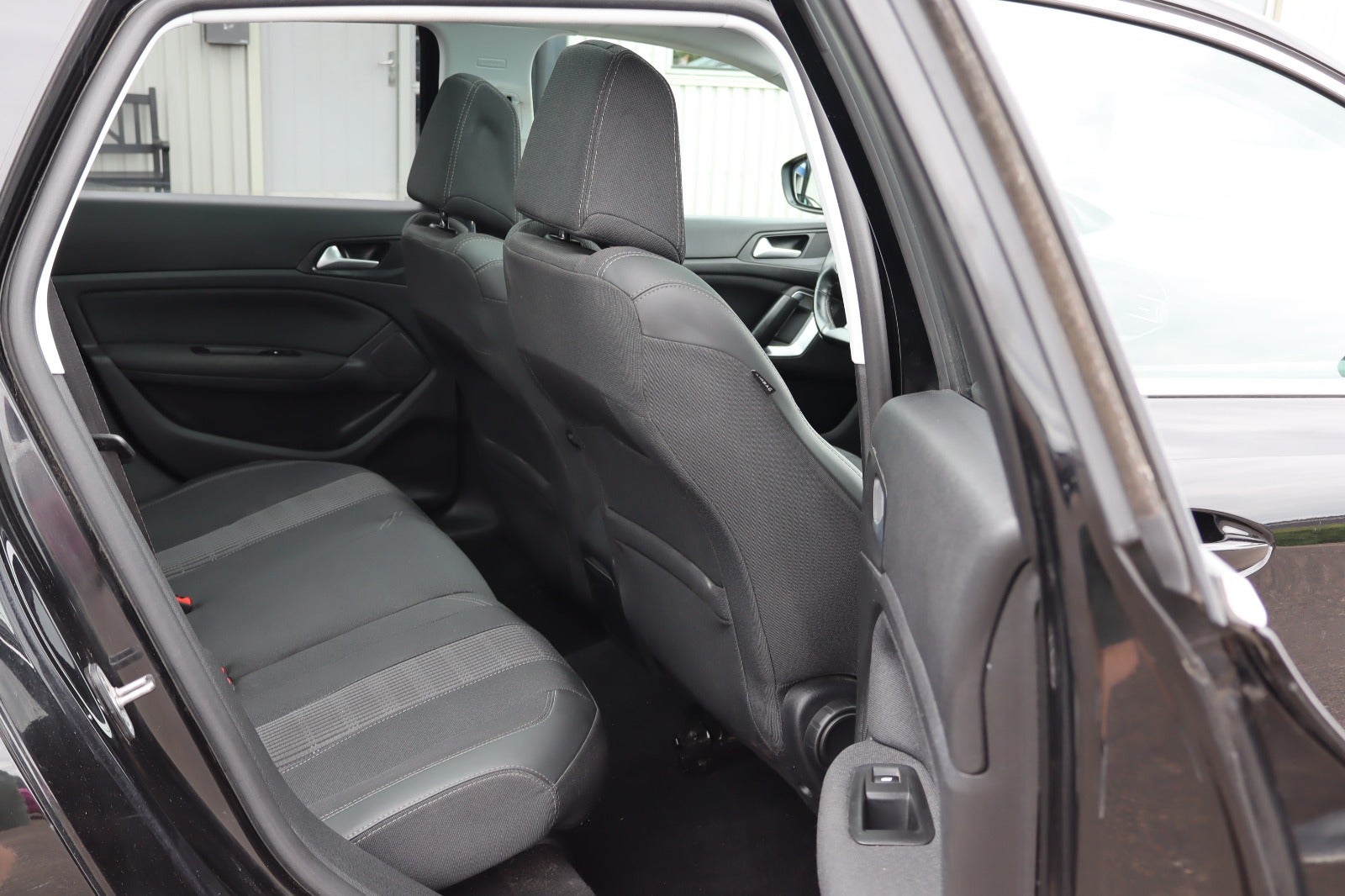 Billede af Peugeot 308 1,5 BlueHDi 130 Allure Lux SW