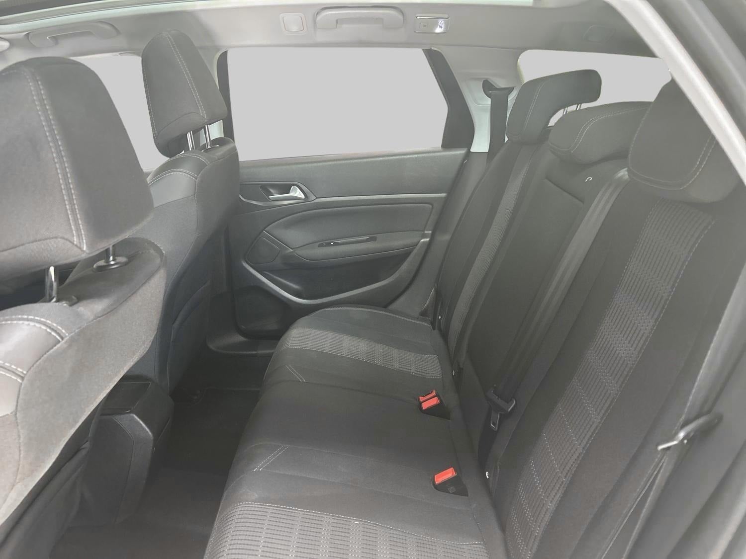 Billede af Peugeot 308 1,2 e-THP 130 Allure Sky SW