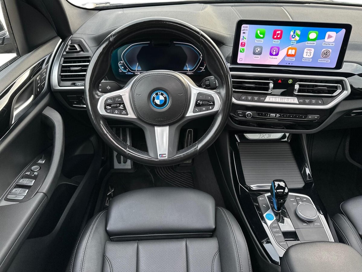 BMW iX3 Charged M-Sport billede 10