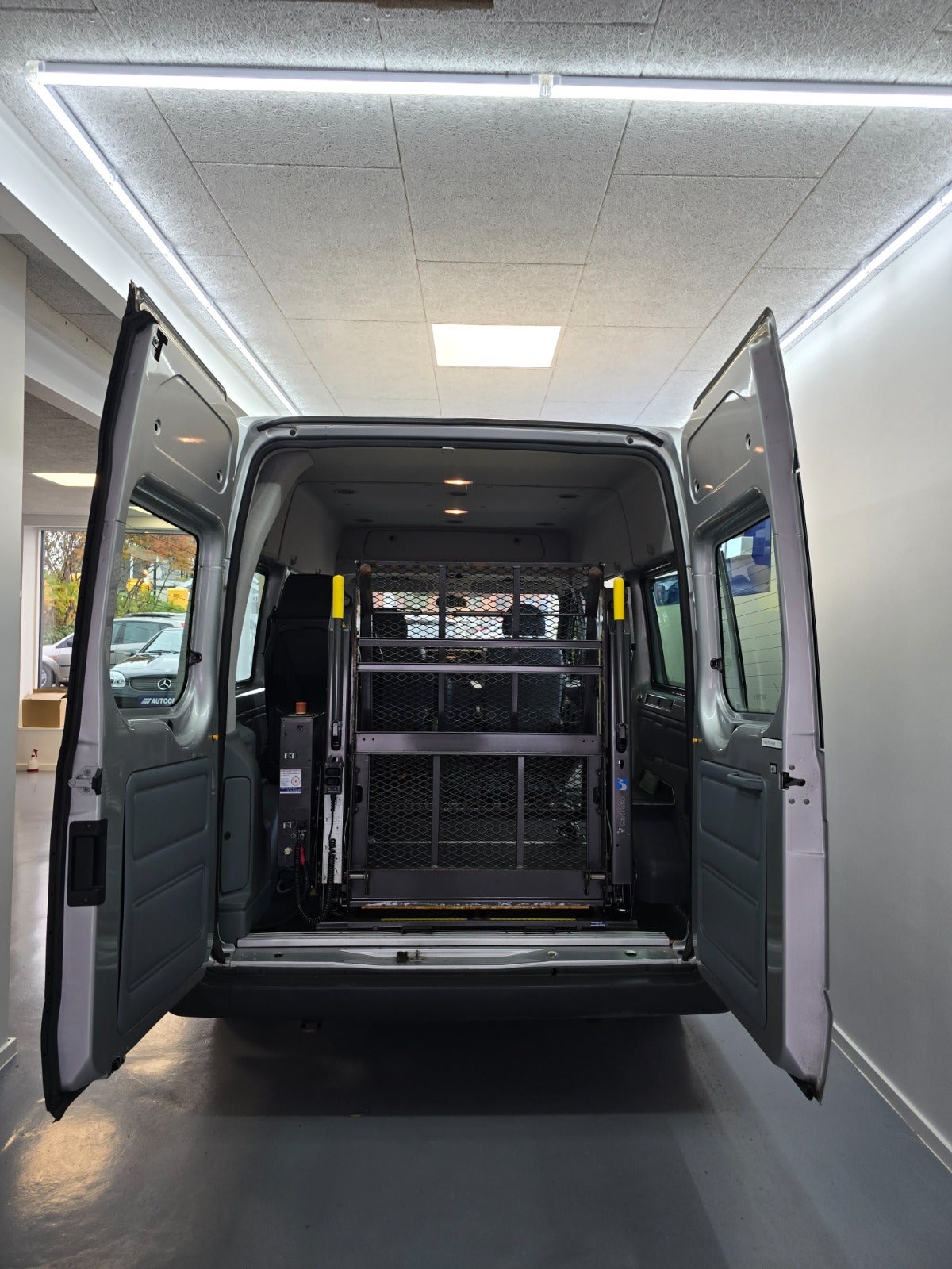 Ford Transit 300S Kombi 2012