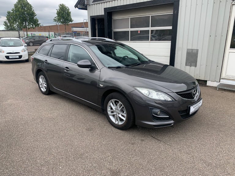 Mazda 6 Premium stc.