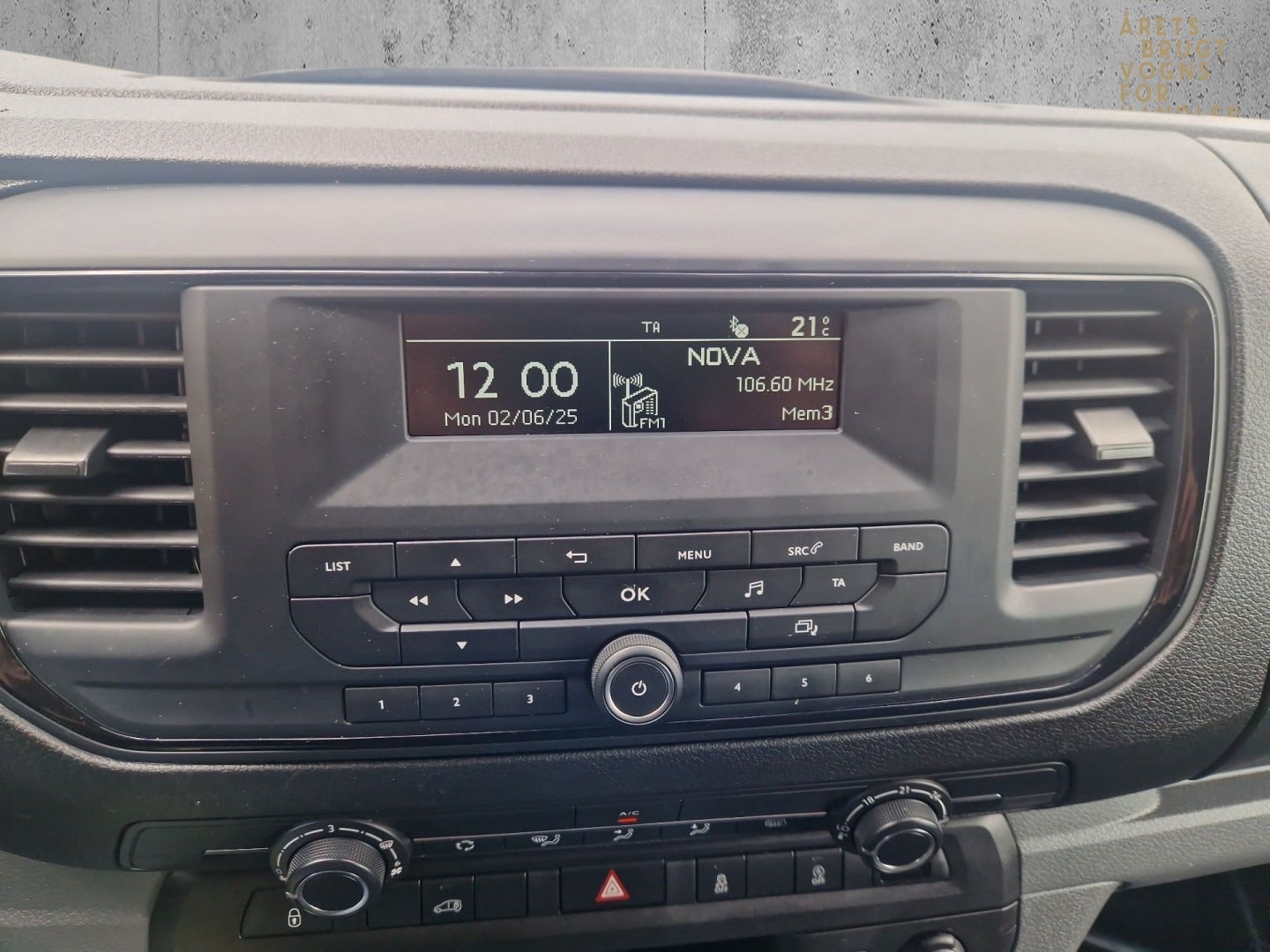 Billede af Peugeot Expert 2,0 BlueHDi 120 L2 Plus Van