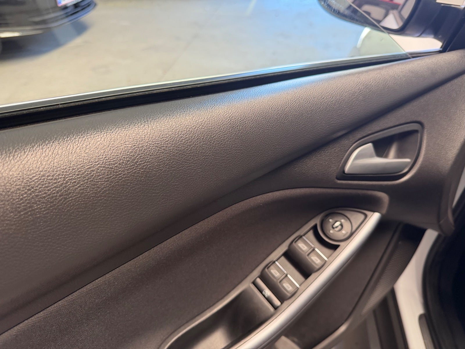 Ford Focus SCTi 125 Titanium stc. - billede 8