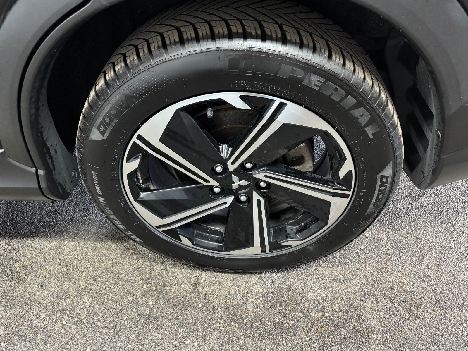 Billede af Mitsubishi Eclipse Cross 2,4 PHEV Sport Tech CVT 4WD