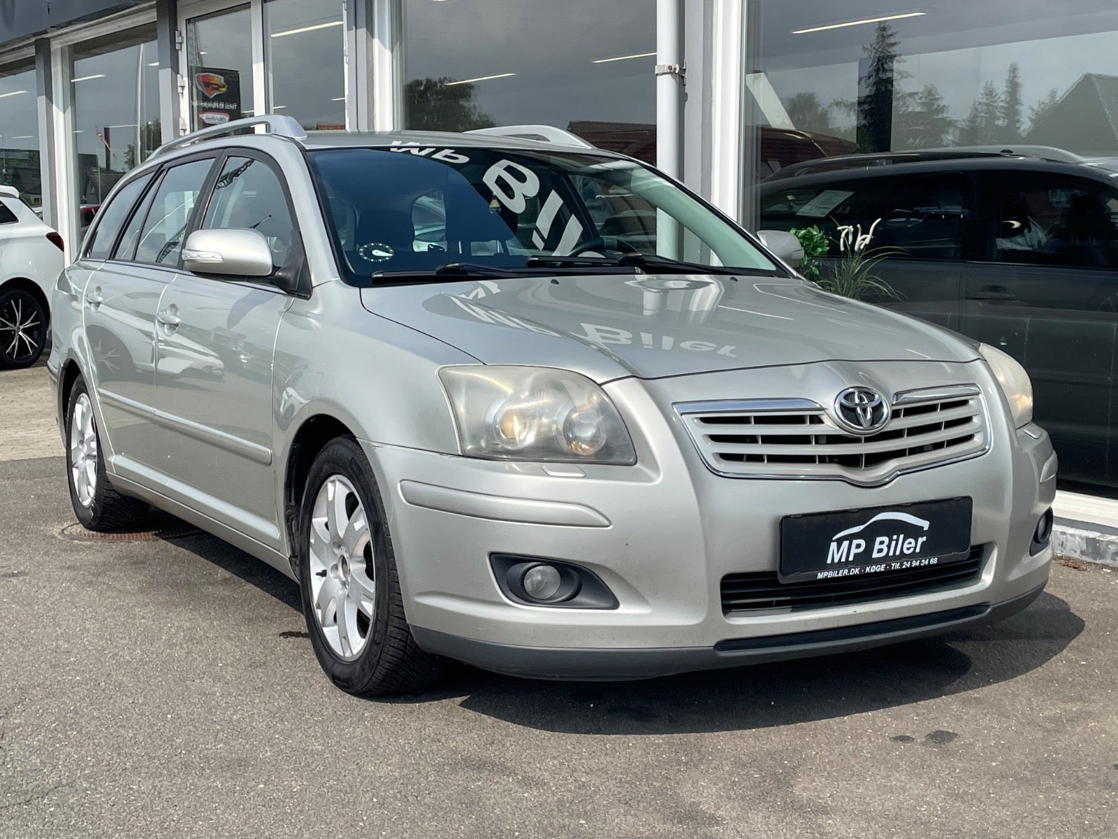 Billede af Toyota Avensis 2,0 D-4D Sol stc.