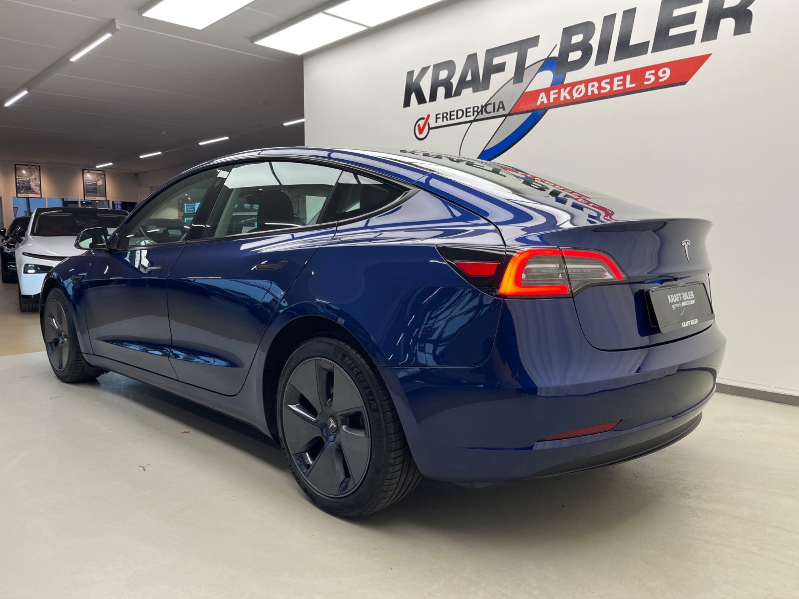 Billede af Tesla Model 3  Standard Range+ RWD