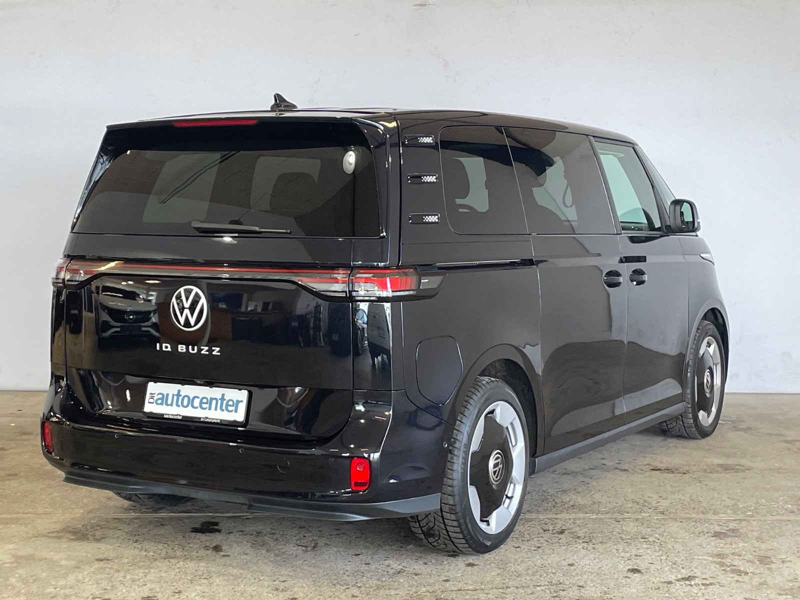 VW ID.Buzz Pro SWB