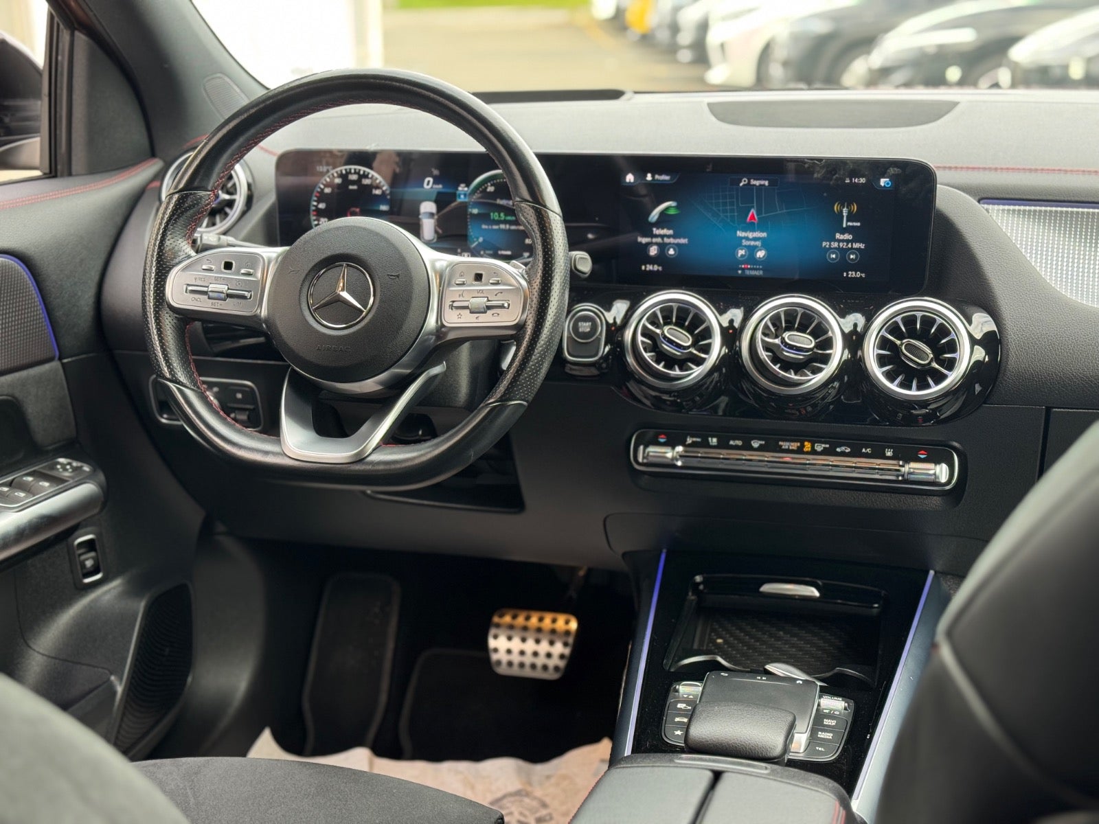 Billede af Mercedes EQA300  AMG Line 4Matic