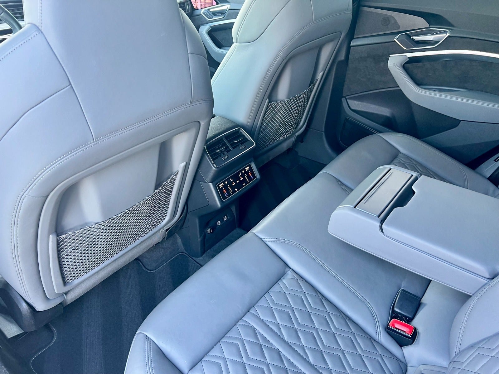 Billede af Audi e-tron 50 S-line quattro