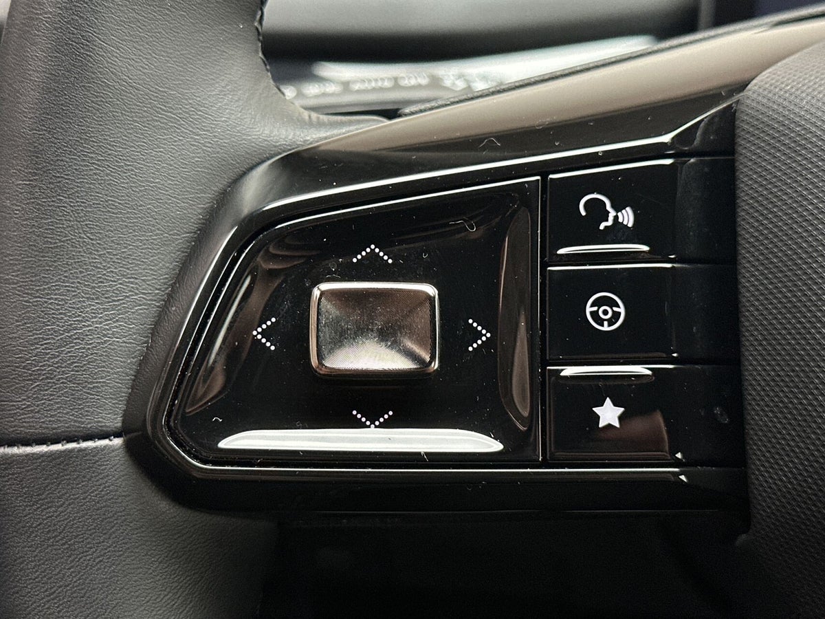 MG 4 Luxury billede 15