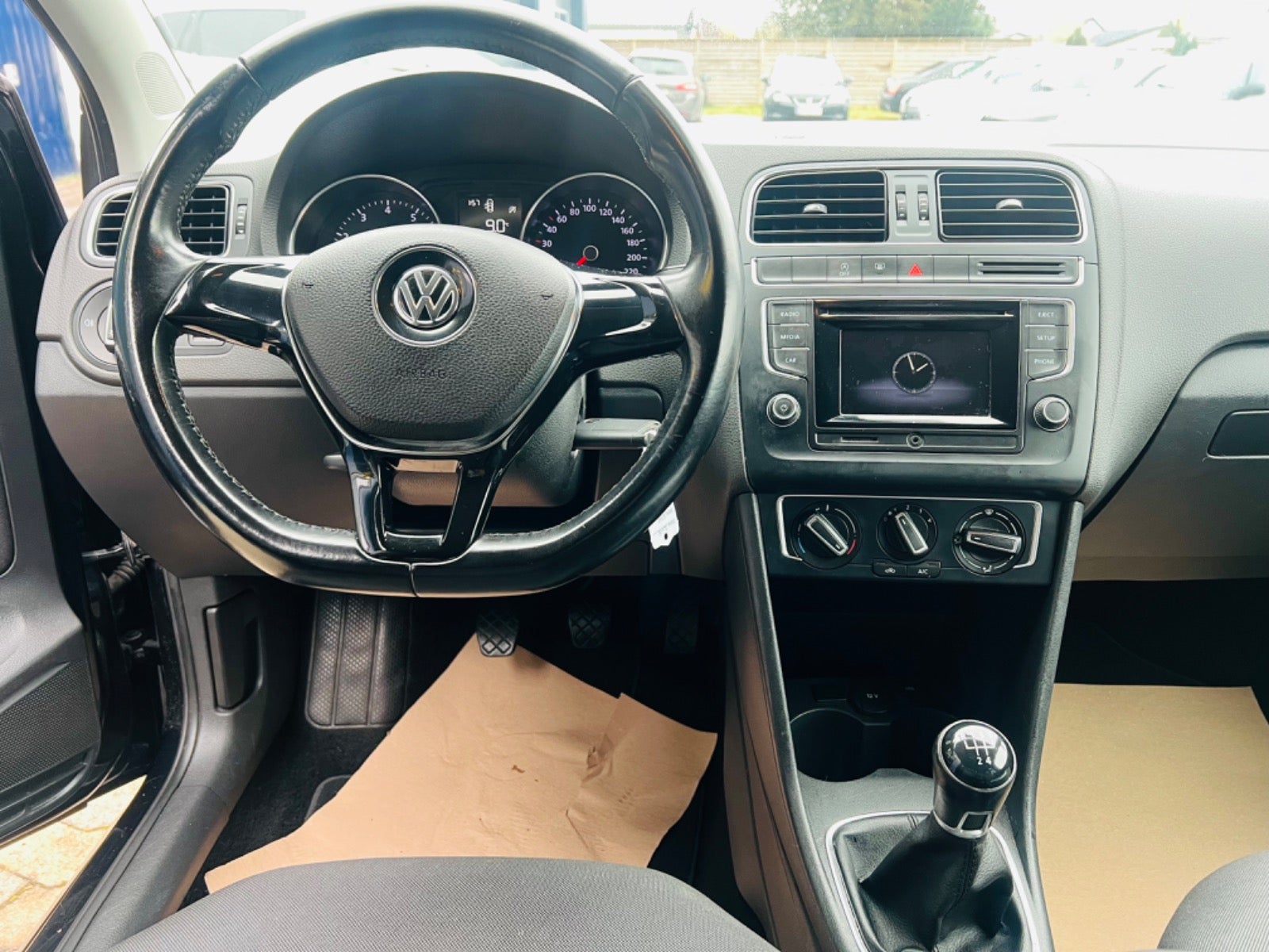 VW Polo 2016