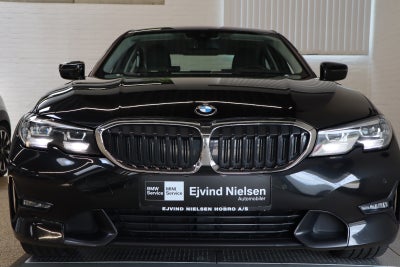 BMW 320i Sport Line aut.