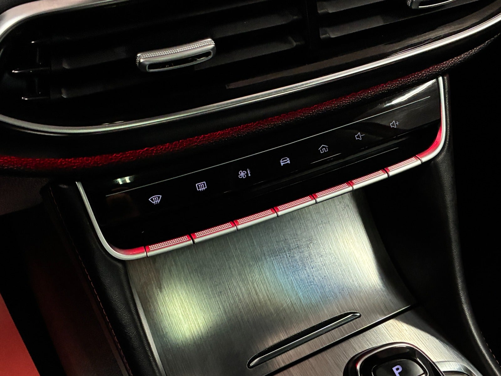 Billede af MG EHS 1,5 PHEV Luxury