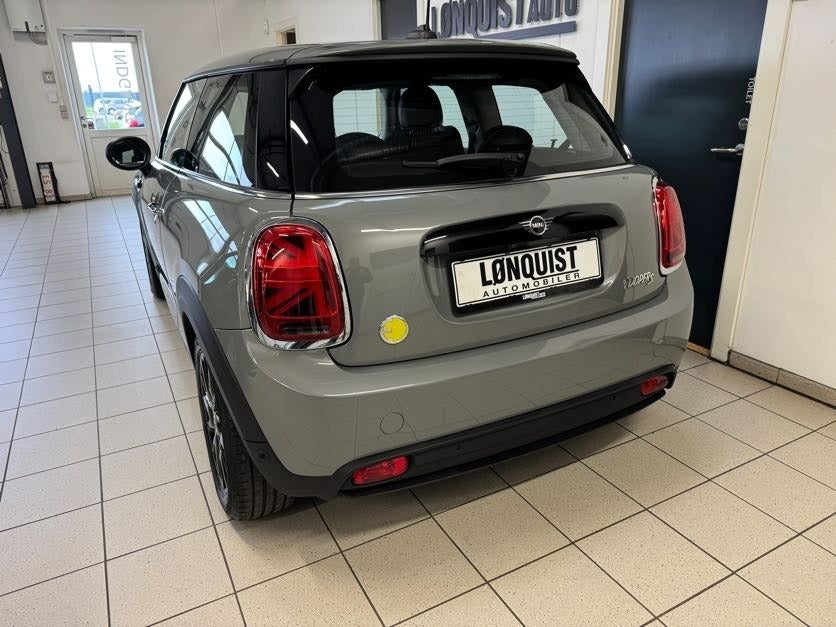 MINI Cooper SE Camden Edition