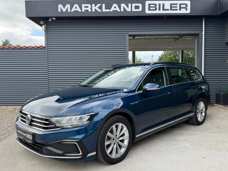 VW Passat GTE Variant DSG