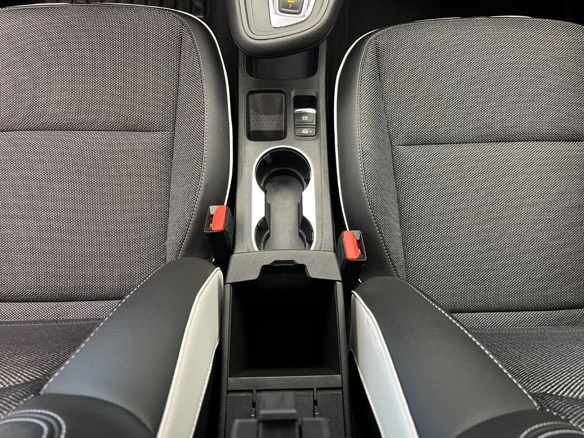 Billede af Renault Captur 1,6 E-Tech Intens
