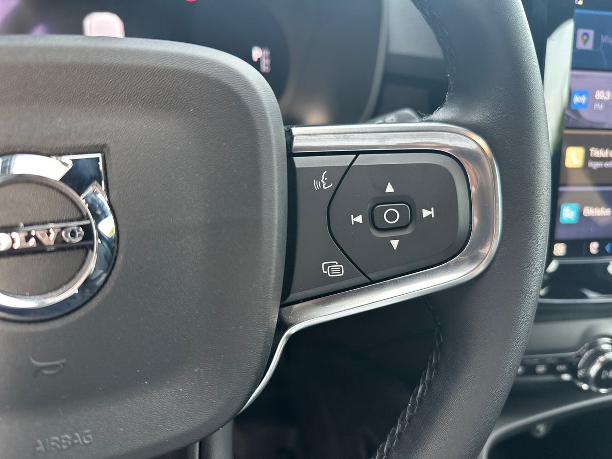 Volvo EX40 Extended Range Black Edition billede 21