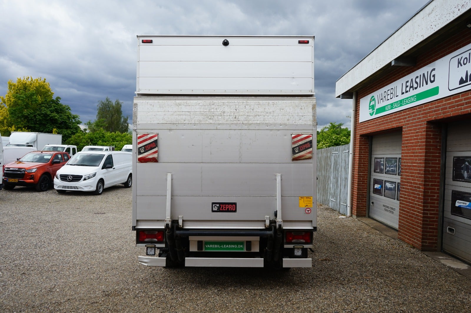 Billede af Iveco Daily 2,3 35S16 Alukasse m/lift AG8