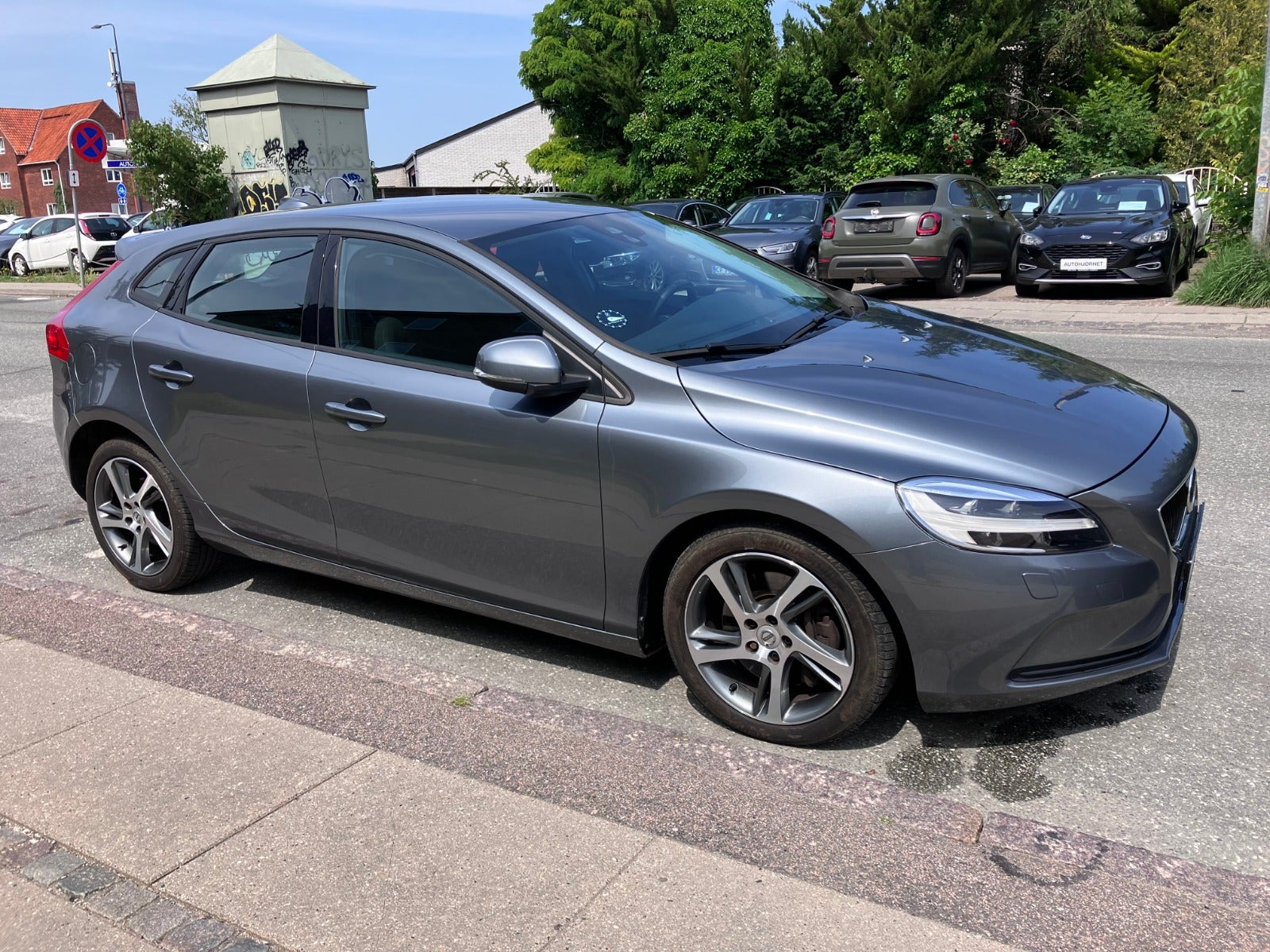 Volvo V40 2017