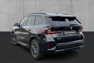 BMW iX1 xDrive30 Fully Charged M-Sport - 2