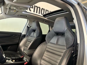 MG EHS PHEV Luxury