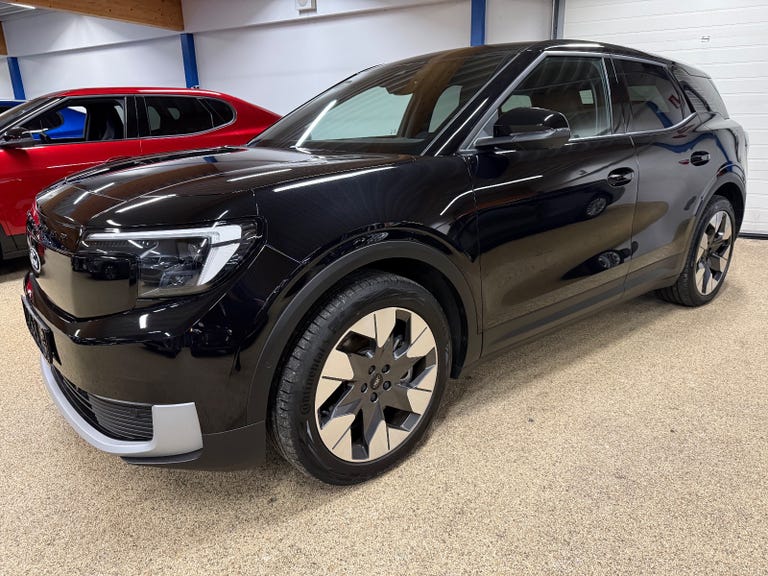 Ford Explorer Premium Extended Range