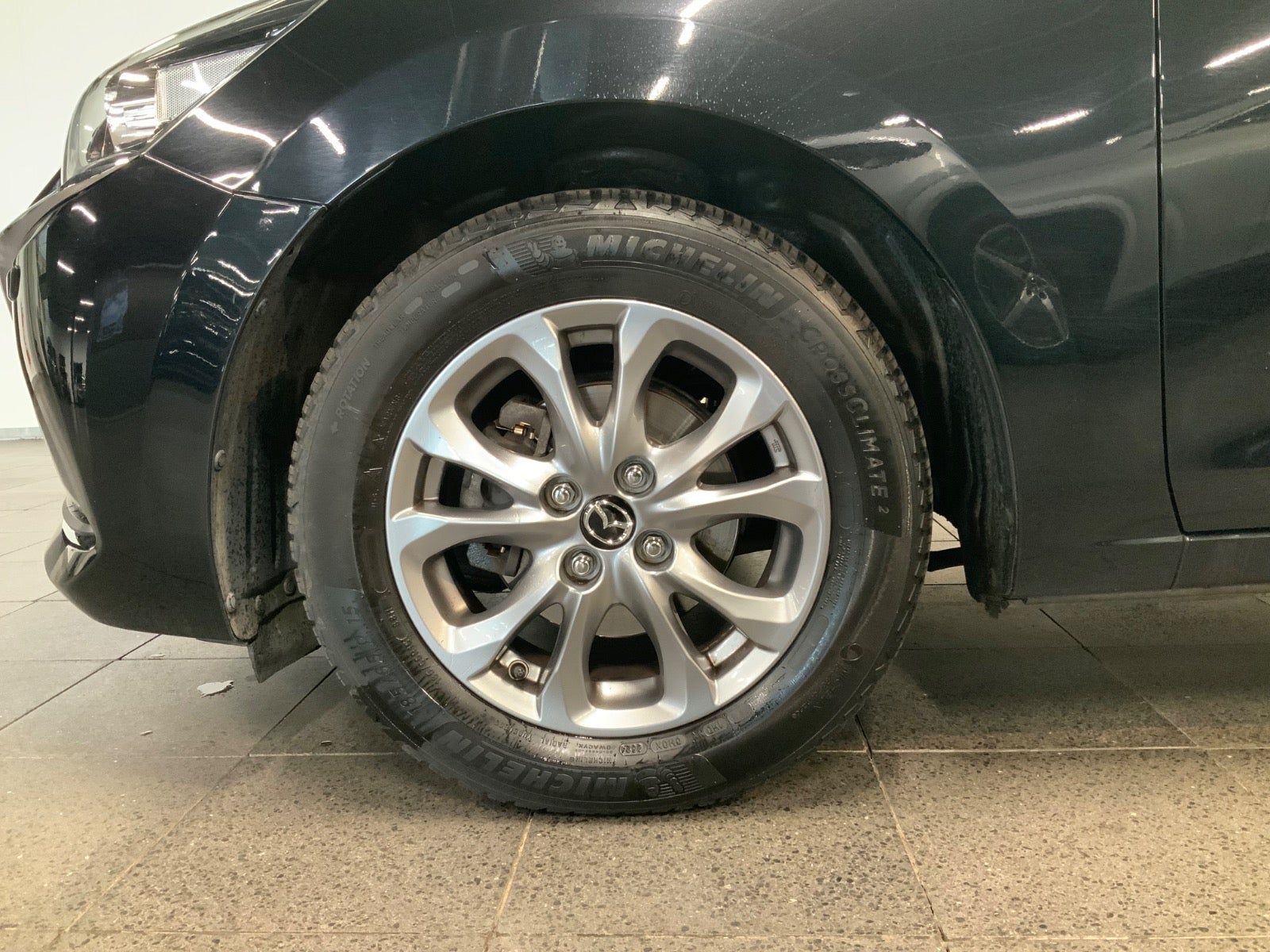 Mazda 2 (5/8)