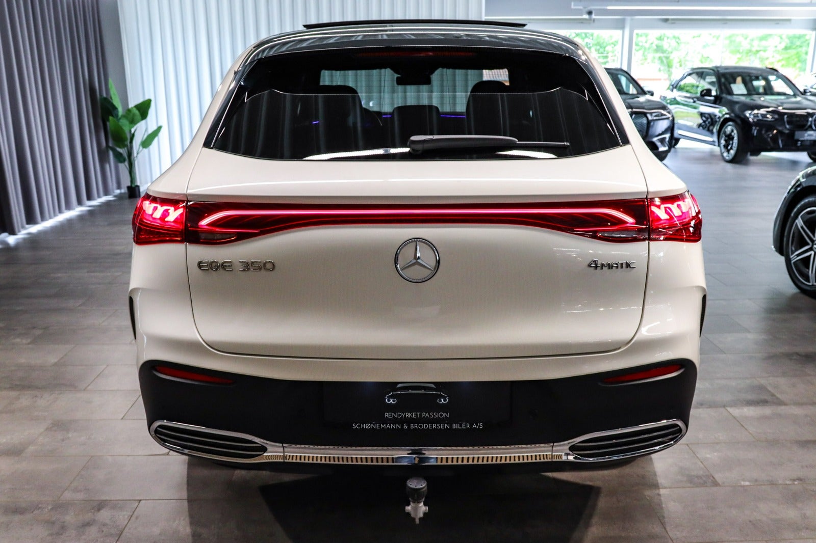 Billede af Mercedes EQE350 SUV  AMG Premium 4Matic