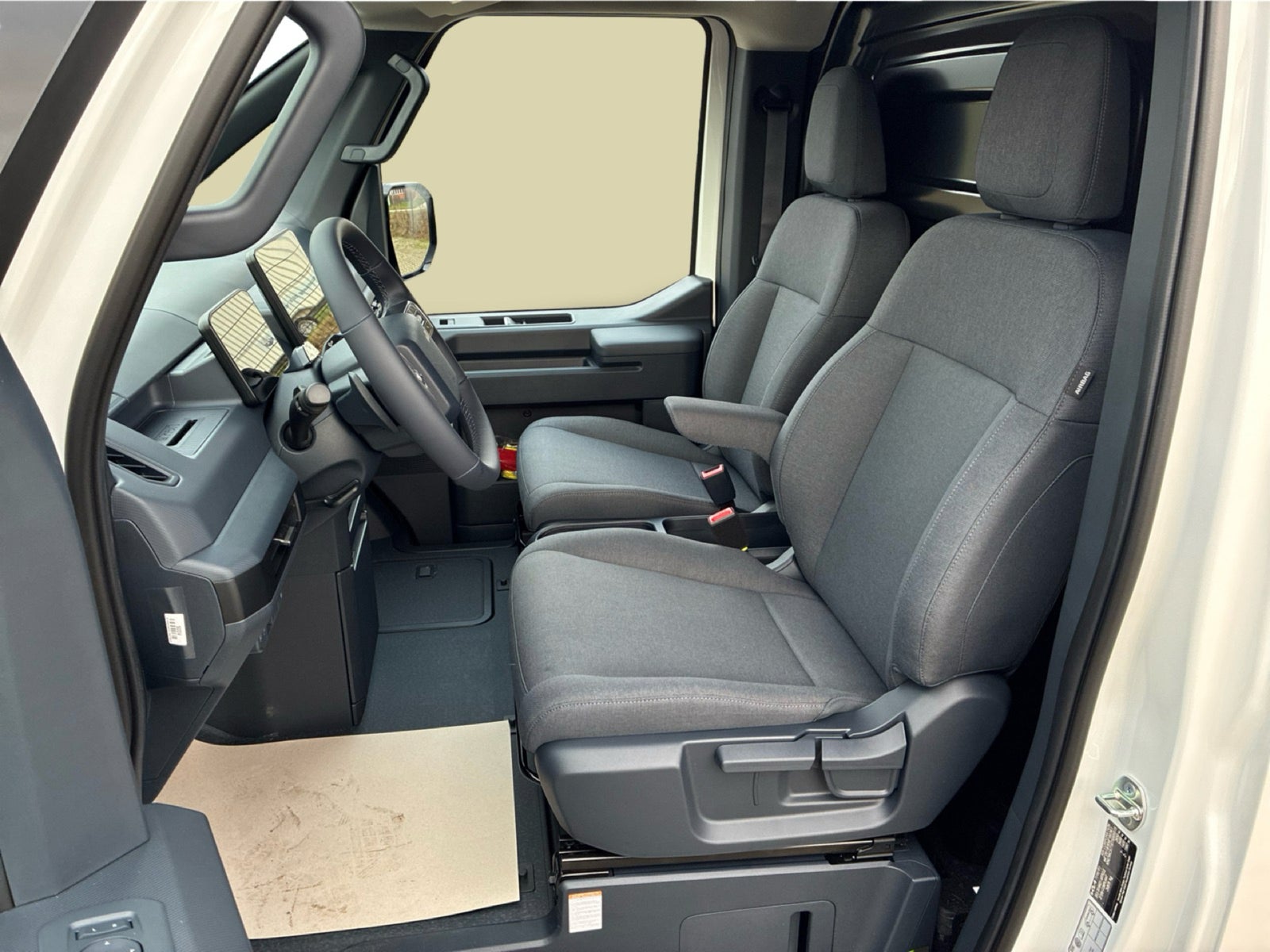 Kia PV5 Standard Range Work