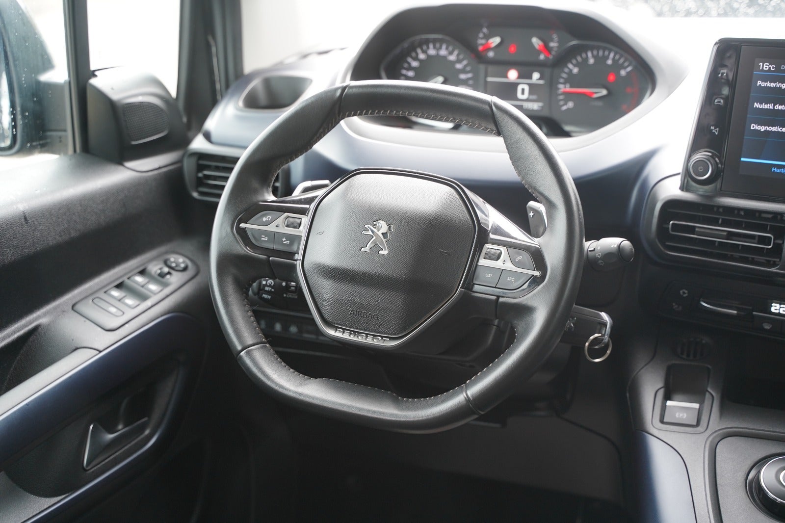 Billede af Peugeot Rifter 1,5 BlueHDi 130 L1 Allure EAT8