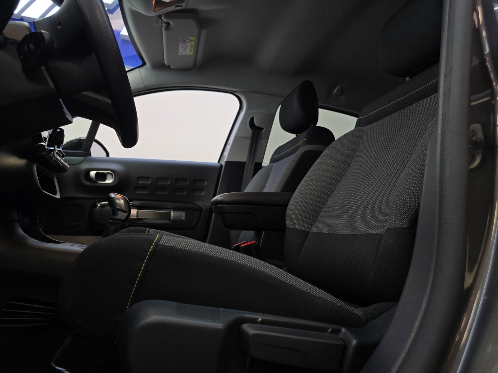 Billede af Citroën C3 1,2 PureTech 83 Shine LTD