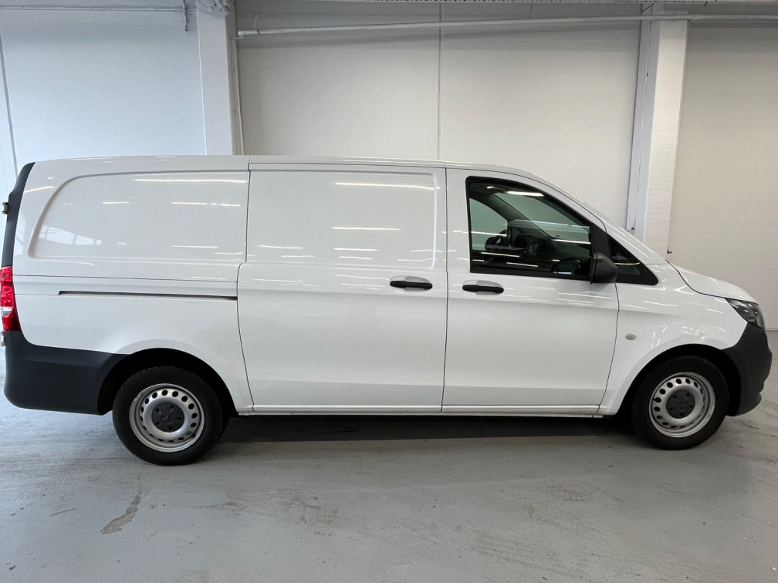 Billede af Mercedes Vito 114 2,2 CDi Kassevogn aut. L