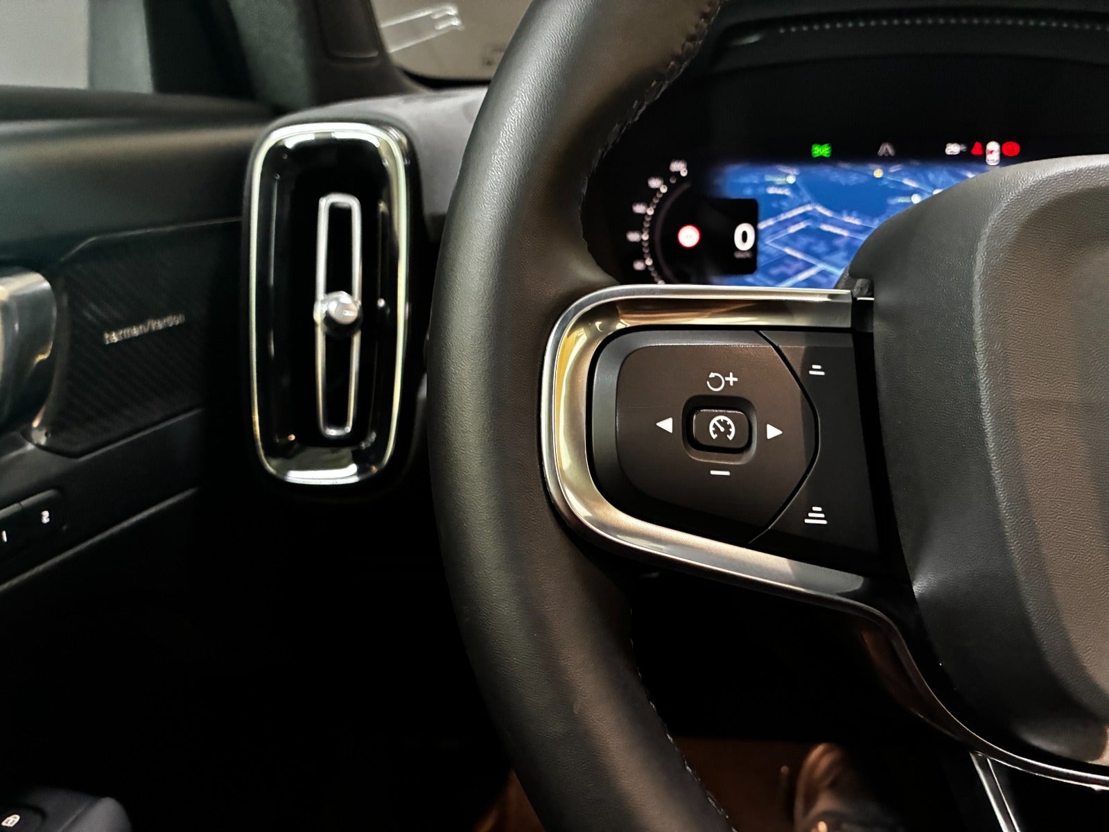Billede af Volvo XC40  P6 ReCharge Ultimate