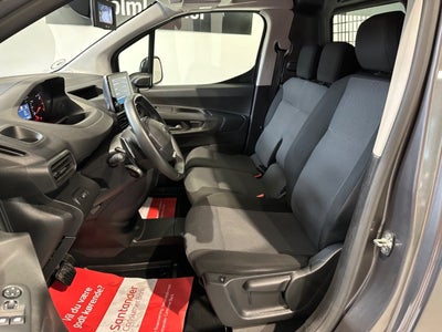 Peugeot Partner BlueHDi 130 L2V2 Ultimate EAT8 Van