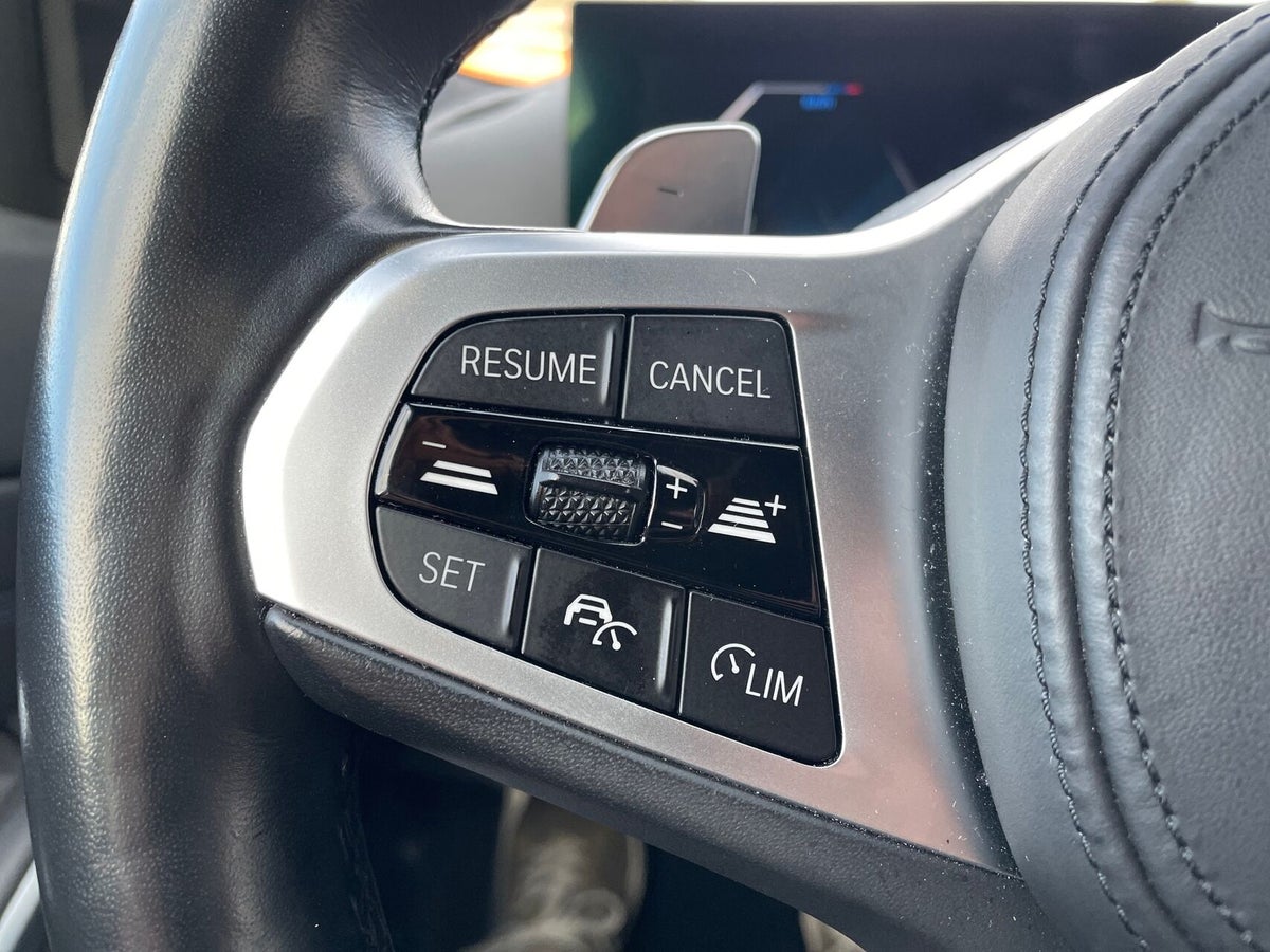 BMW 330e Touring M-Sport aut. billede 17