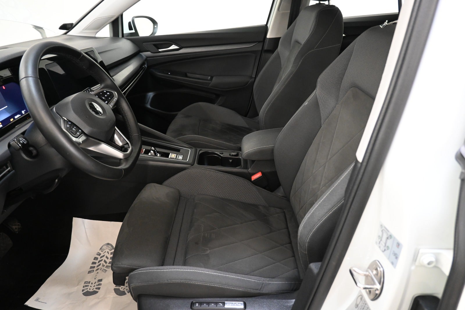 VW Golf VIII eHybrid DSG