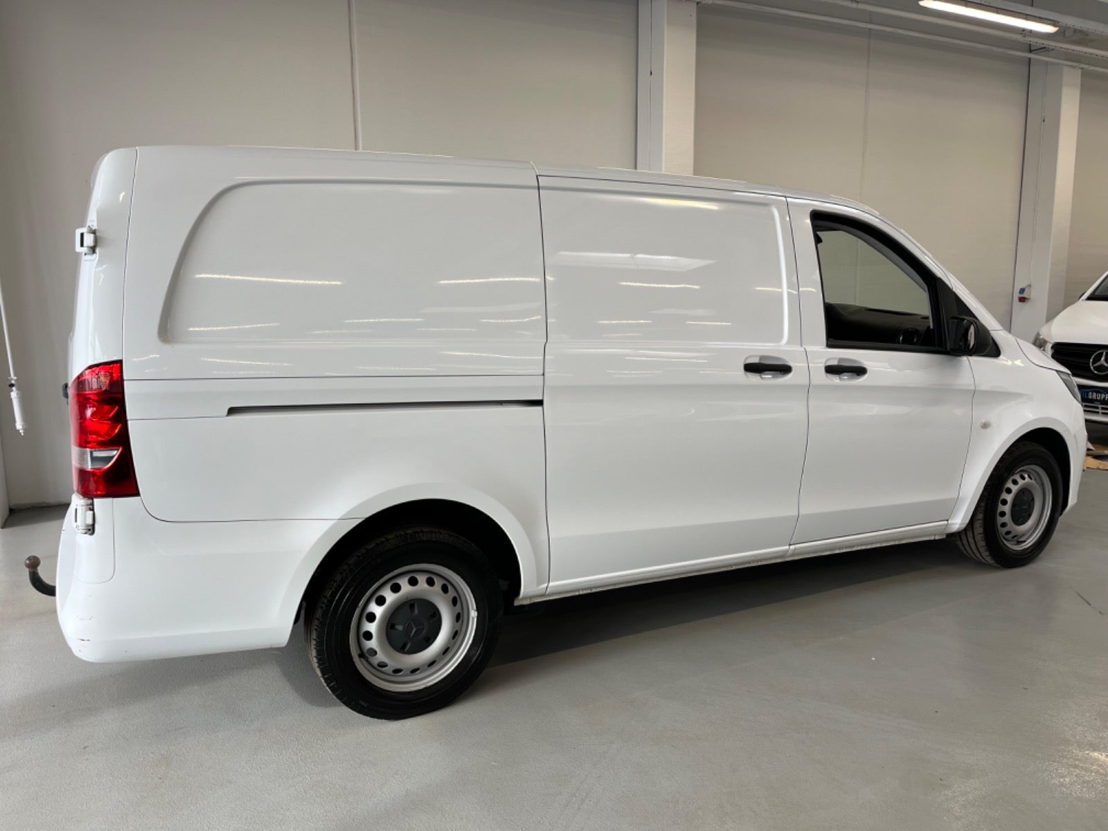 Billede af Mercedes Vito 114 2,0 CDi Kassevogn aut. L RWD