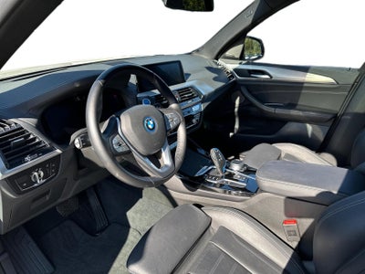 BMW iX3 Charged Plus billede 2