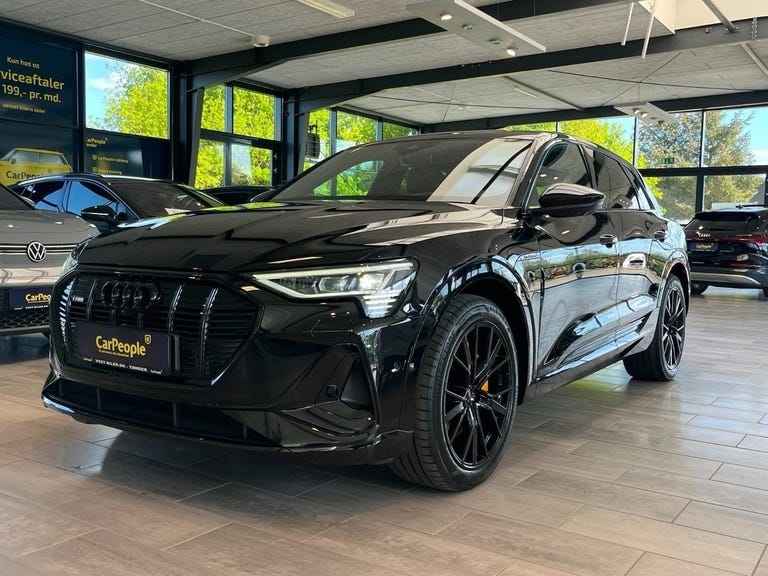 Audi e-tron Black Edition S-line quattro